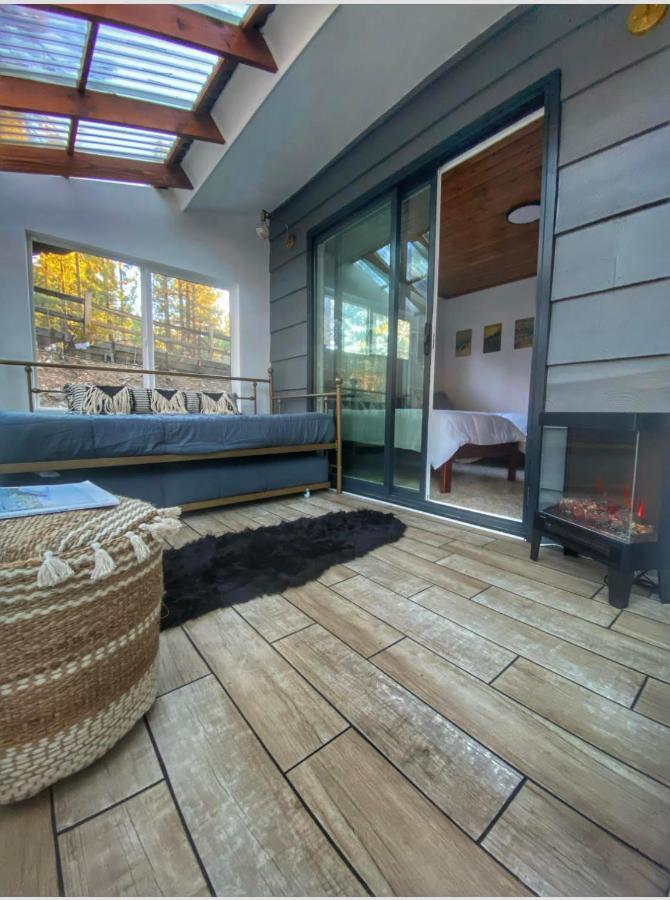 Yellow Pine Lodge - Charming Cottage Style Cabin With Peak-A-Boo Lake And Mountain Views Биг Бэар Лейк Экстерьер фото