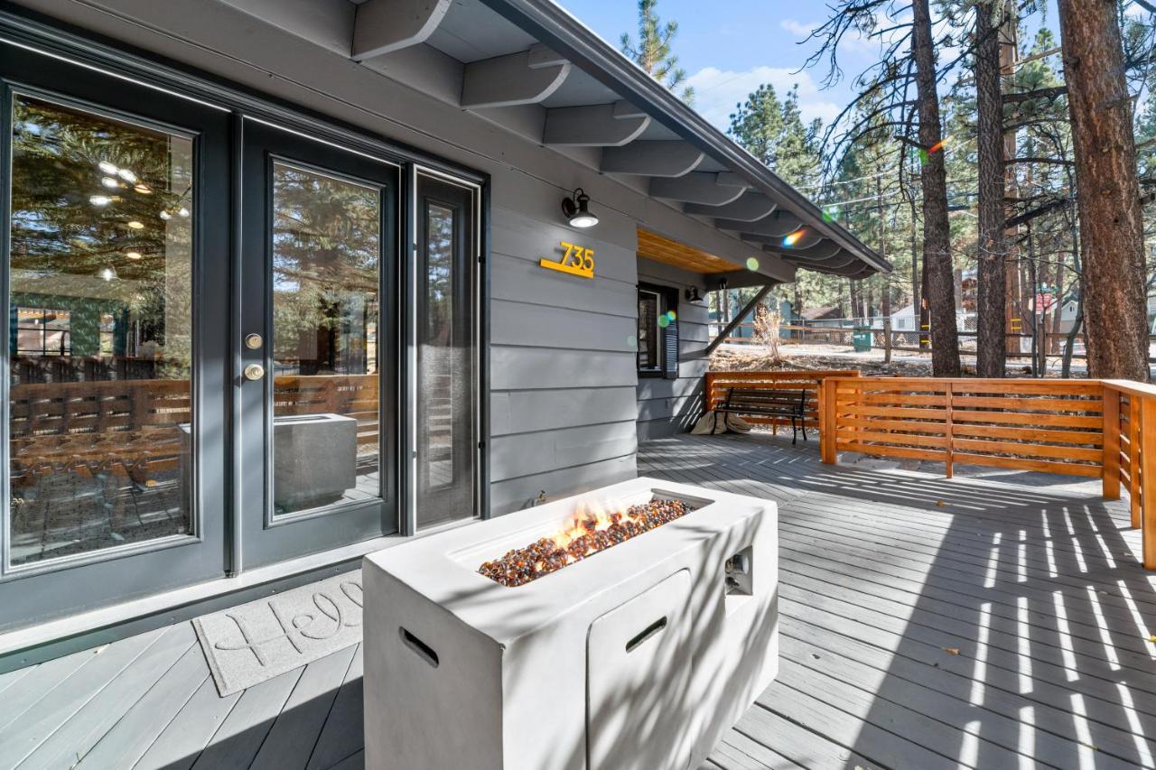 Yellow Pine Lodge - Charming Cottage Style Cabin With Peak-A-Boo Lake And Mountain Views Биг Бэар Лейк Экстерьер фото